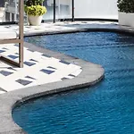 Mercury Luxe Retreat Wpool Access By Arcocollection San Ġiljan