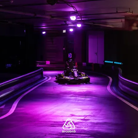 Mercury Luxe Retreat Wpool Access By Arcocollection 아파트 *