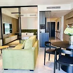 Mercury Luxe Retreat Wpool Access By Arcocollection *