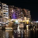 Mercury Luxe Retreat Wpool Access By Arcocollection Daire
