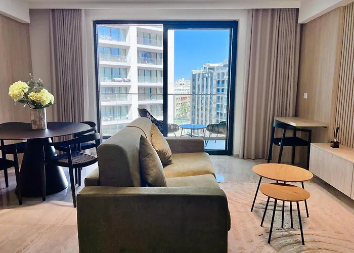 Apartment Mercury Luxe Retreat Wpool Access By Arcocollection