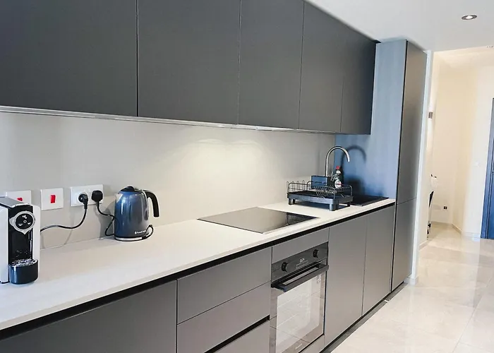 Apartment Mercury Luxe Retreat Wpool Access By Arcocollection San Ġiljan